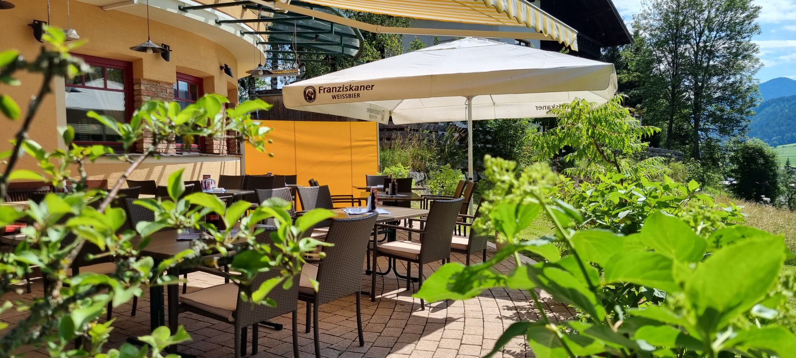 Römerkeller Terrasse 2